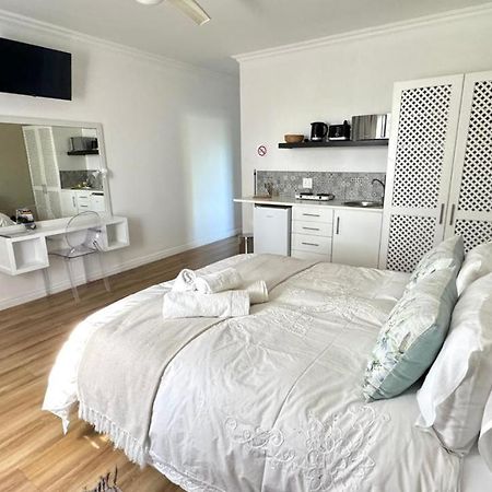 Plett57 - Self Catering - Room No2 Плеттенберг-Бей Екстер'єр фото