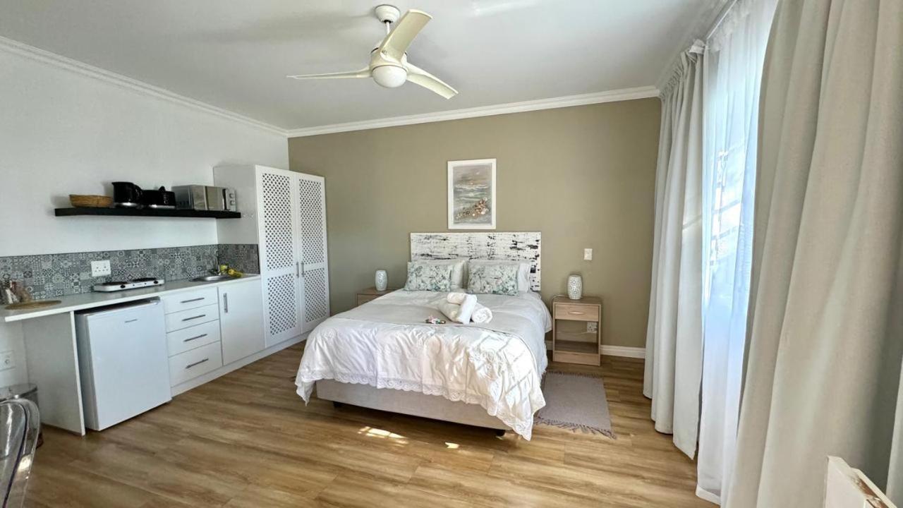 Plett57 - Self Catering - Room No2 Плеттенберг-Бей Екстер'єр фото